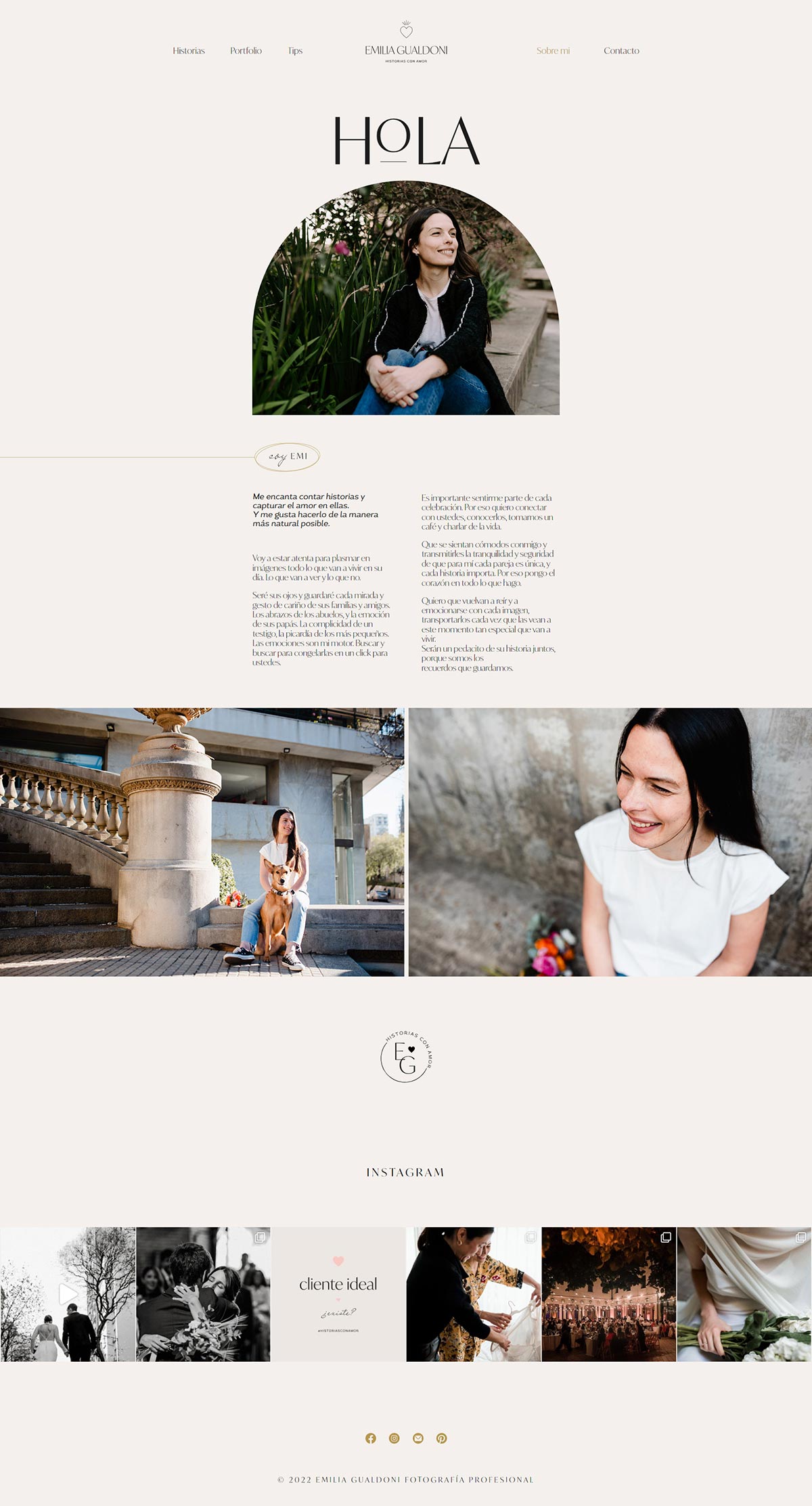 Sección web que presenta a Emilia Gualdoni Fotógrafa de bodas. Desarrollo web lavueltaweb